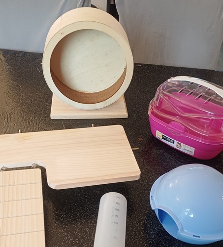 Hamster bundle including - bundle,